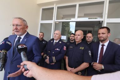 bozinovic policija asitnica