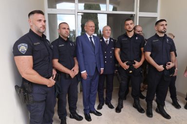 bozinovic policija asitnica