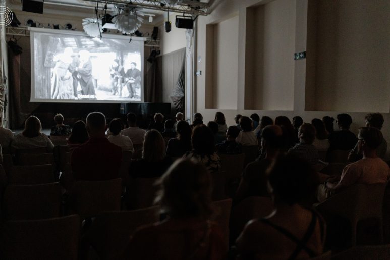 orson wels ponoćna zvona zadar