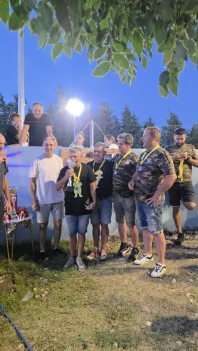 78b4f0ab-2d6e-453f-9810-8f1bf750ef5d (1)