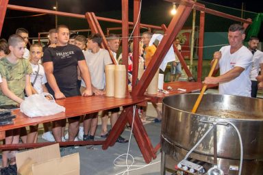 ad17c61e-370f-4cc5-91f4-33519cf05139