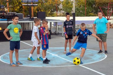 db13ccef-7ea4-4a0c-844c-de686c6c830b