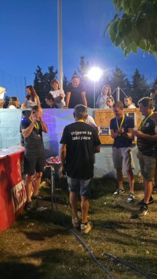 ea1557c7-0bf2-4531-8c47-29bea5652964