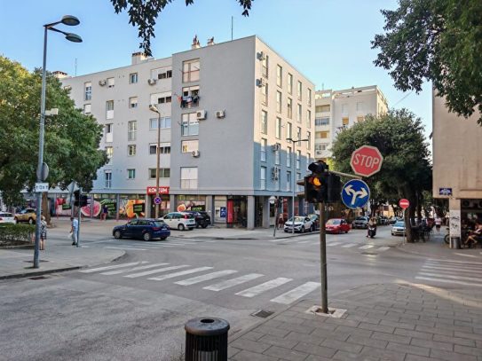 mala pošta semafor 4