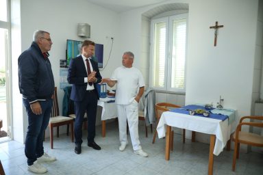 PREKO UGLJAN bilaver