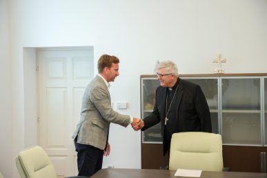 dom za starije i nemoćne preko ugovor 11