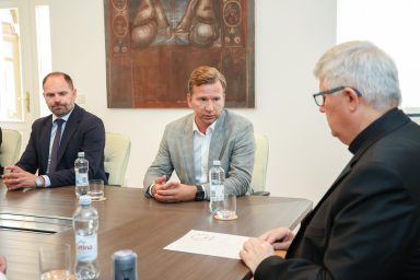 dom za starije i nemoćne preko ugovor 4