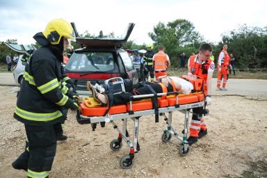 zadarska županija hitna služba prometna mesreća vježba 21