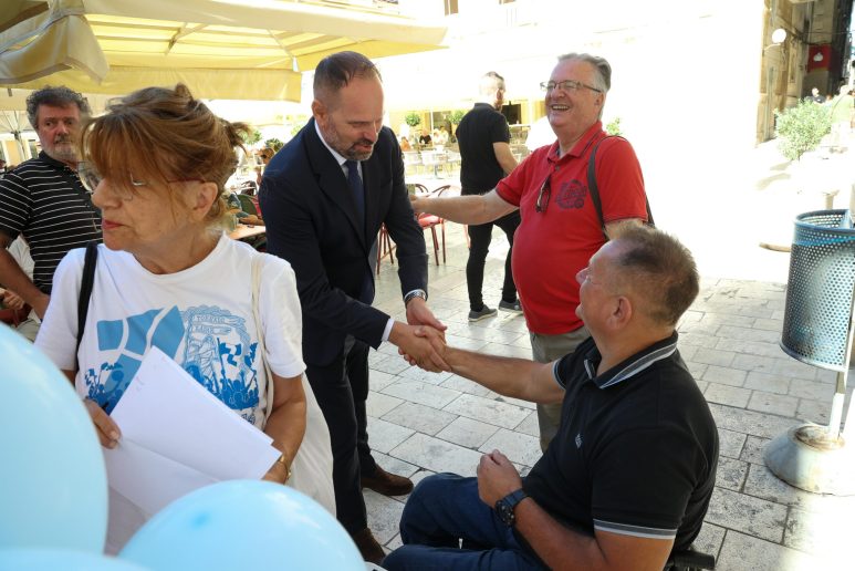 zadarska županija slabije pokretni invalidi u kolicima 5