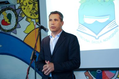župan josip bilaver škola učenici novigrad 4