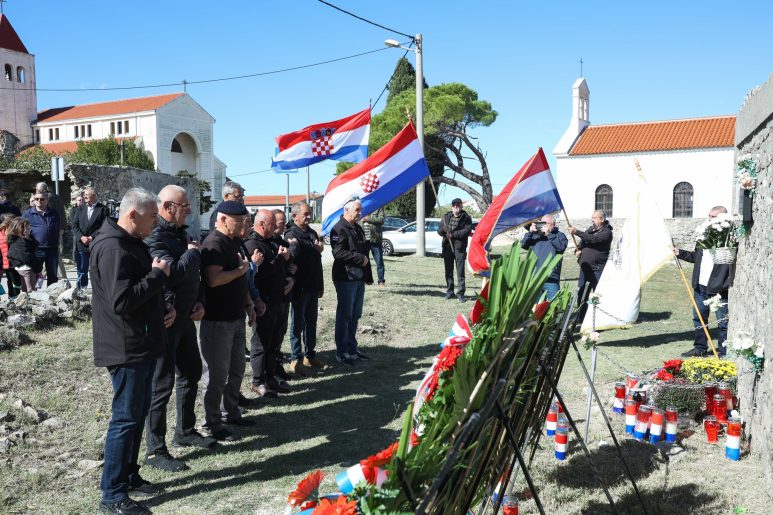 ZADAR DAN OBRANE OBLJETNICA 13