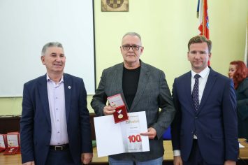 ZADARSKA ŽUPANIJA OB ZADAR DARIVATELJI KRVI 7