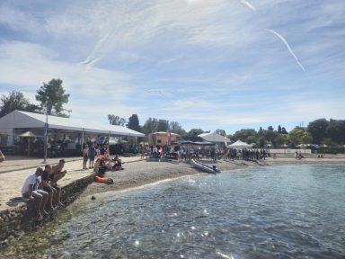 b421cb19-e9f9-4fb8-b33b-adba15eef27c