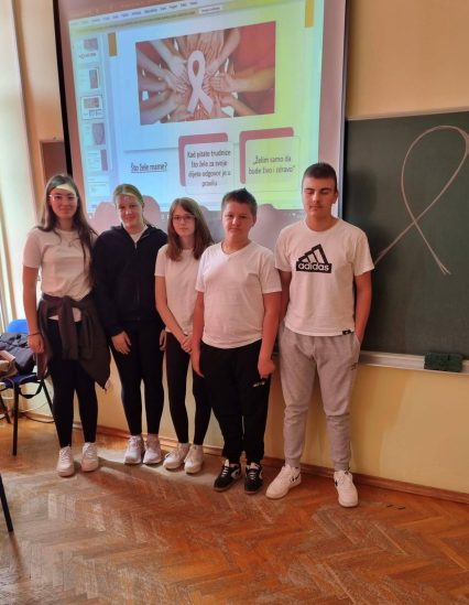 gračac učenici škola 3