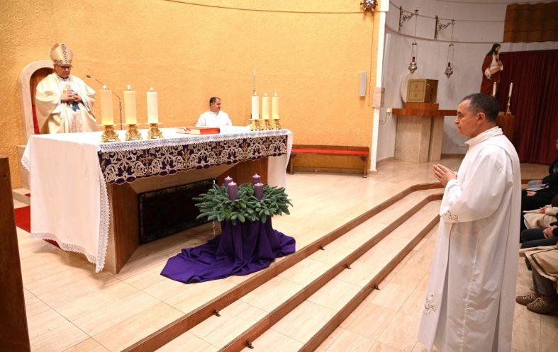 DSC_3843-1-2048x1294