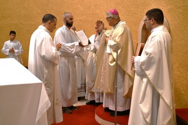 DSC_3857-1-2048x1367