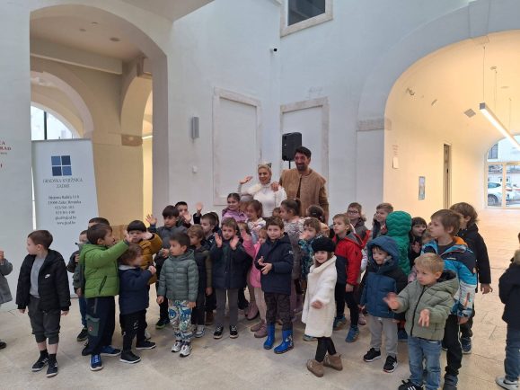 WhatsApp_Image_2025-12-04_at_14.34.31_3