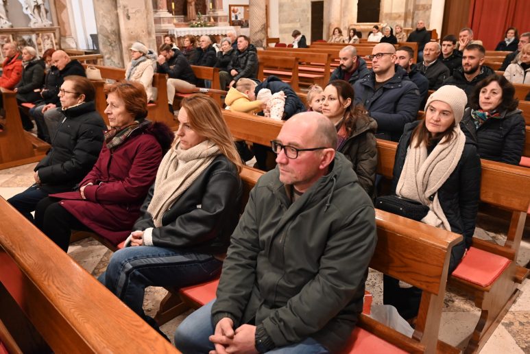 614205526_122260615082088038_5285882295147448754_n