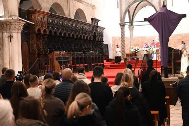 657606889_122270178752088038_9223087975953621815_n