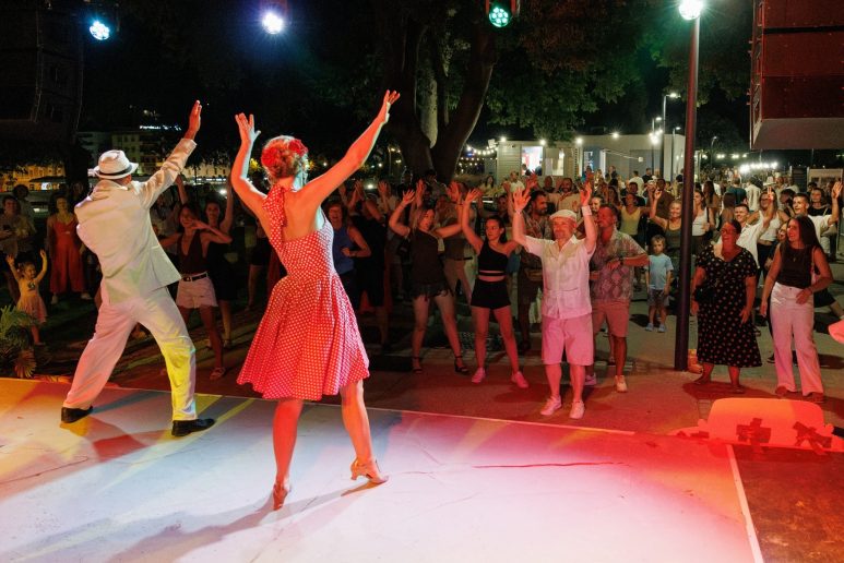 27 One Night in Havana Muraj Art & Sound