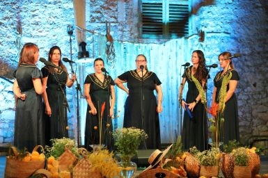 Klapa Luše - Raspivano Bibinje