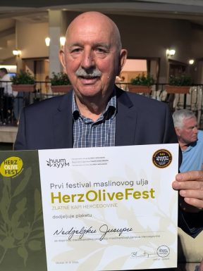 Nedjeljko Jusup dobitnik plakete za međunarodnu promociju maslinarstva i uljarstva