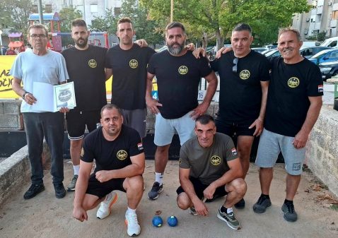 Pobjednici u Boćama -Udruga mladih Raštević